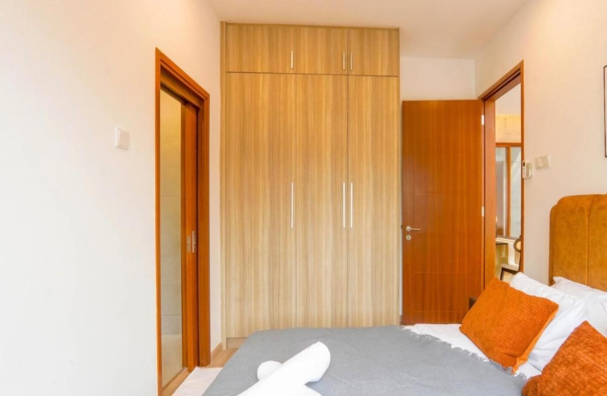 68 Palms 03 L Midvalley L Kl Sentral *