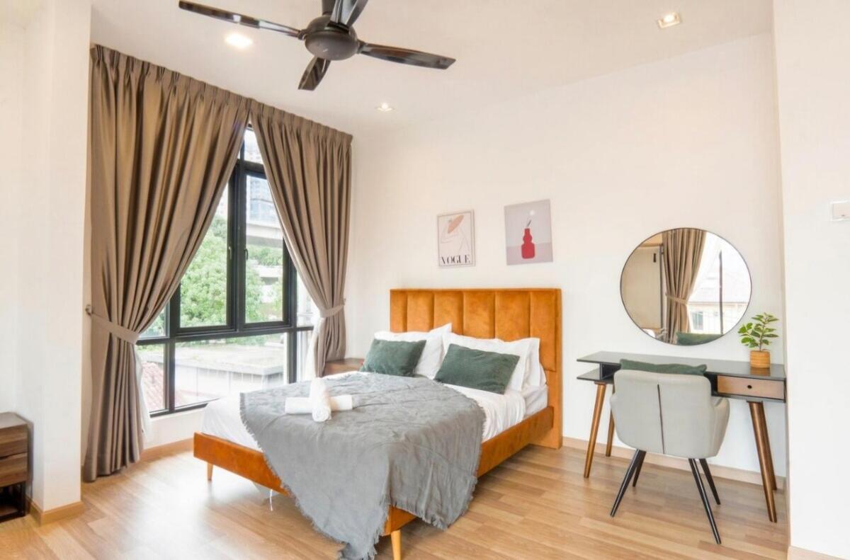 68 Palms 03 L Midvalley L Kl Sentral